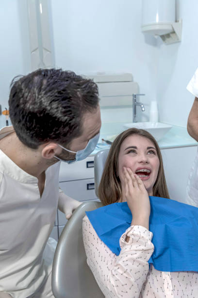 Best Emergency Tooth Extraction in Barberton, WA
